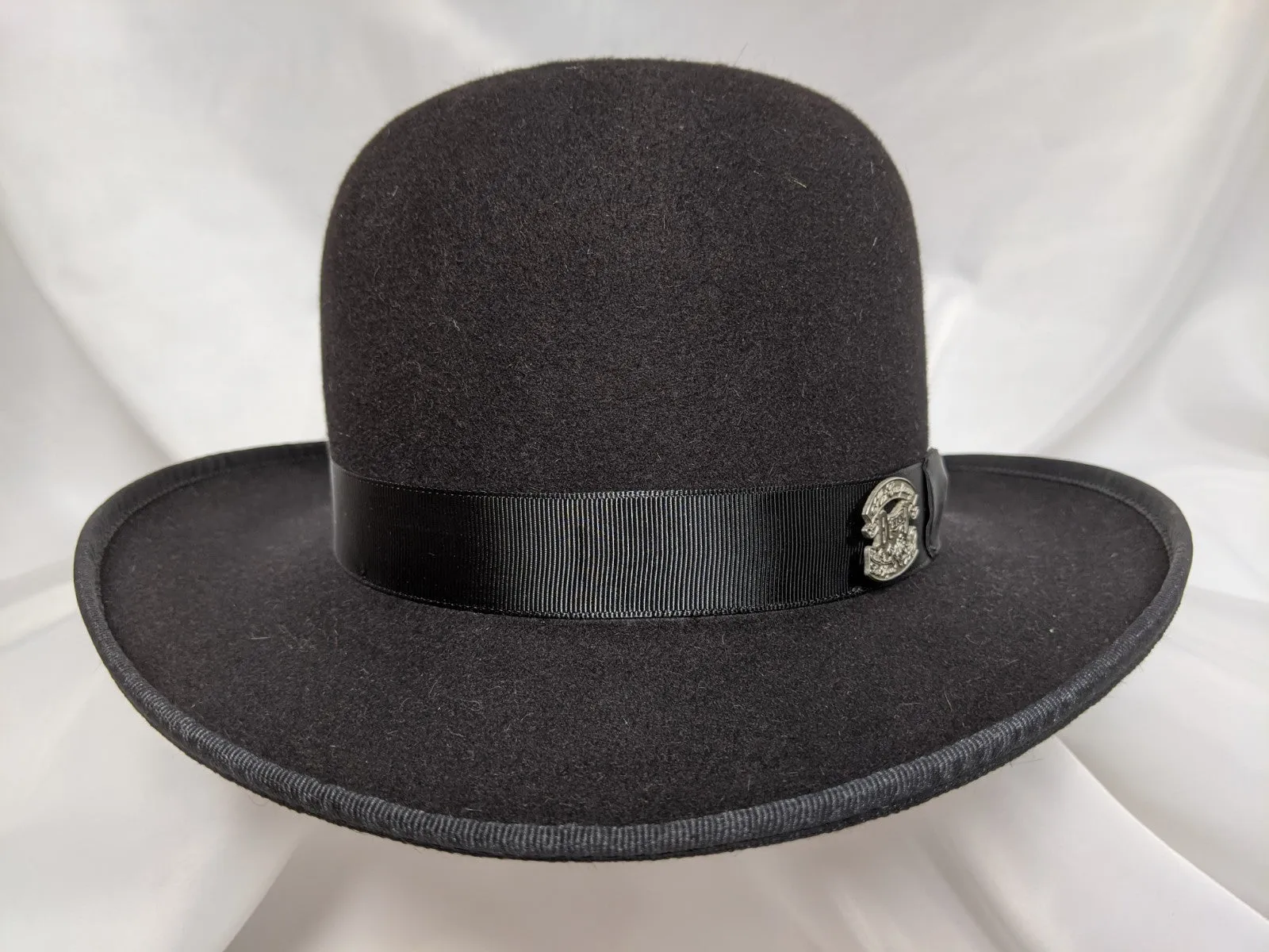 Derby 6 7/8 - Black (100X) #17-105