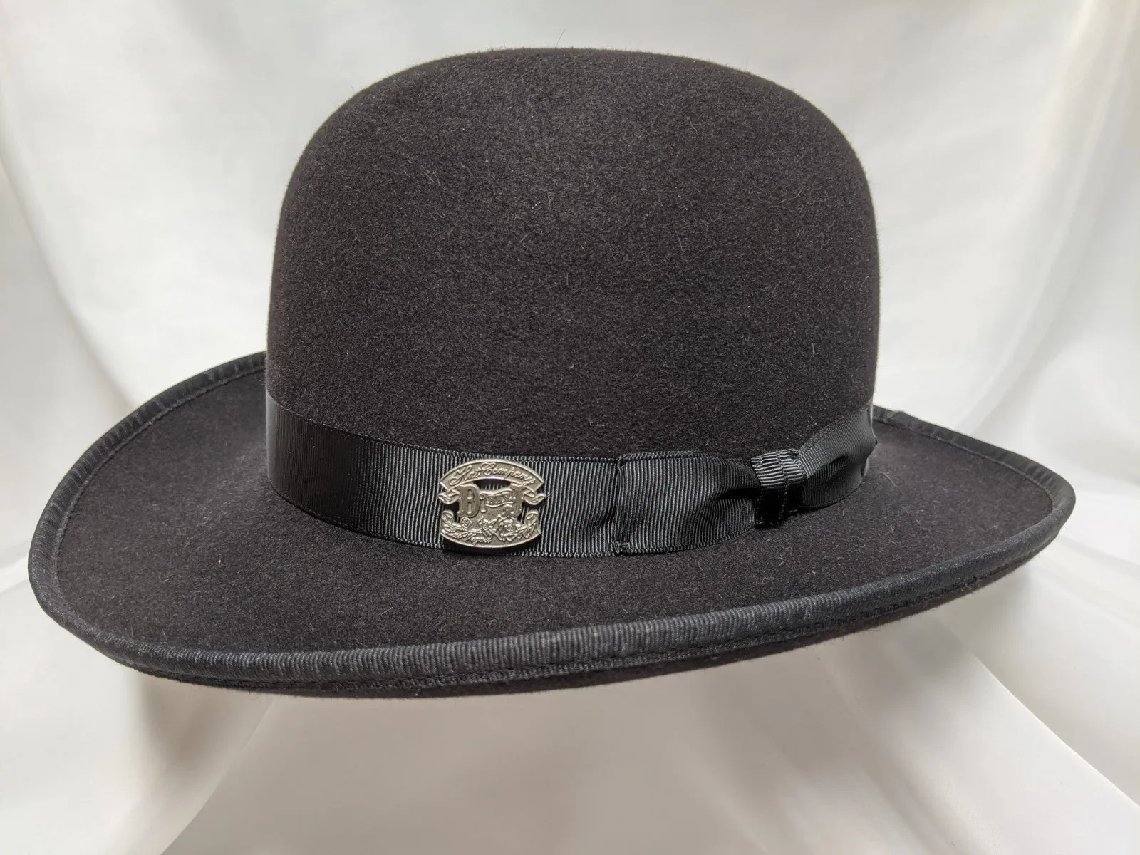 Derby 6 7/8 - Black (100X) #17-105