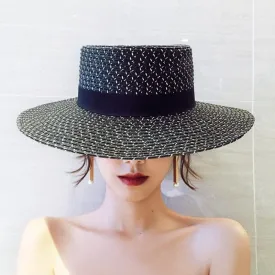 Mindy Sunhat