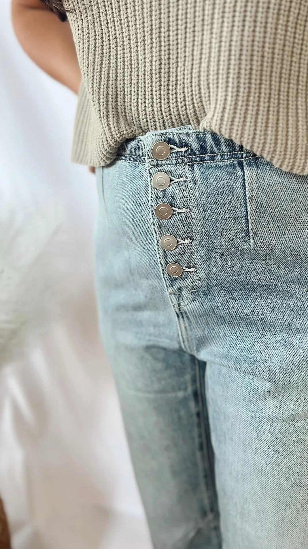 The Jesse Bucket Jean