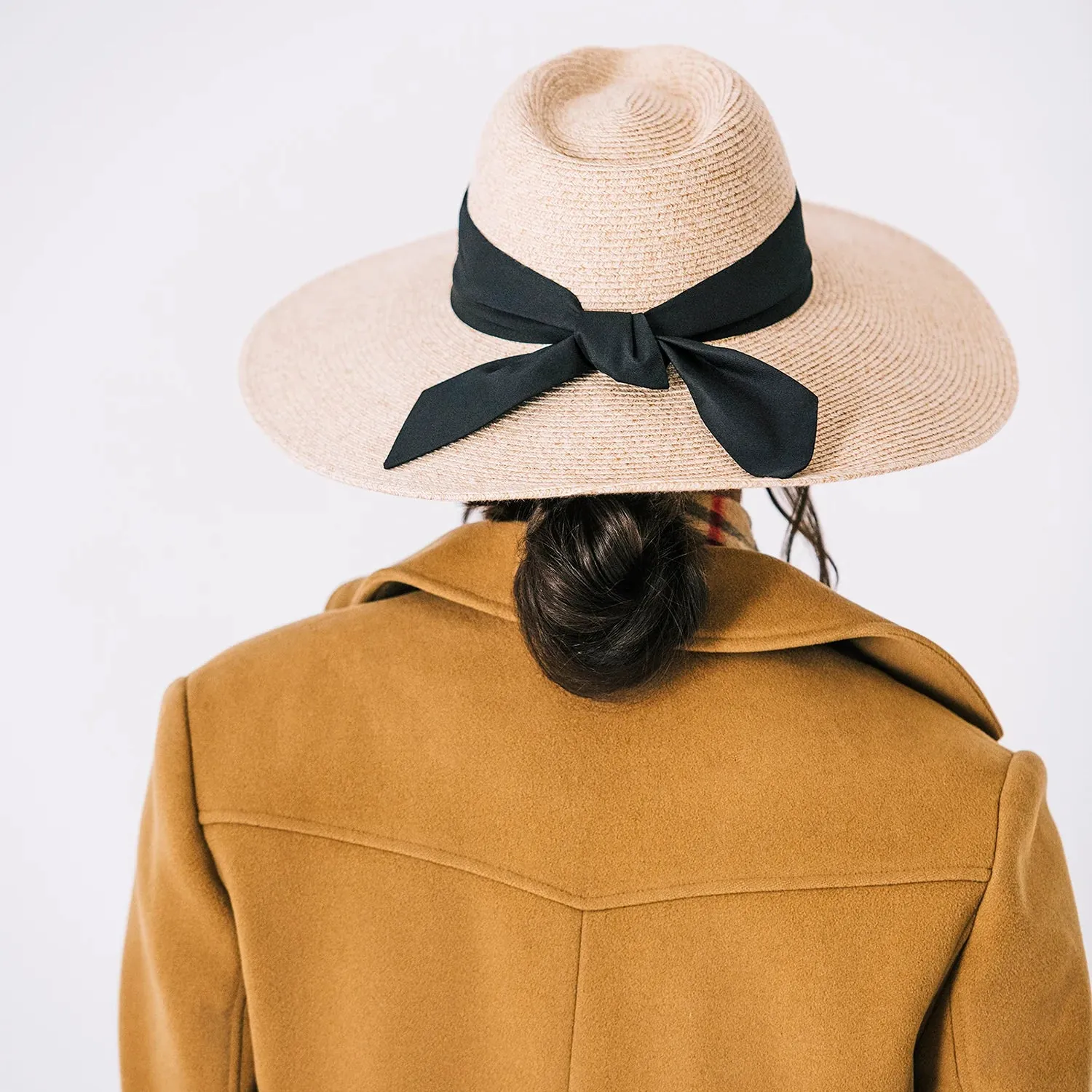 Wallaroo Elise Wide Brim UPF 50 Sun Hat With Scarf